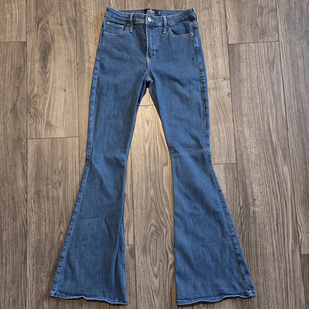 Hollister High-Rise Vintage Flare Jeans 7L